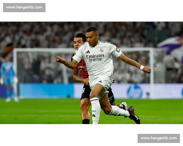 魔笛妙传迪亚斯破门!姆巴佩策动皇马淘汰赛利刃 魔笛妙传迪亚斯破门!姆巴佩策动皇马淘汰赛利刃